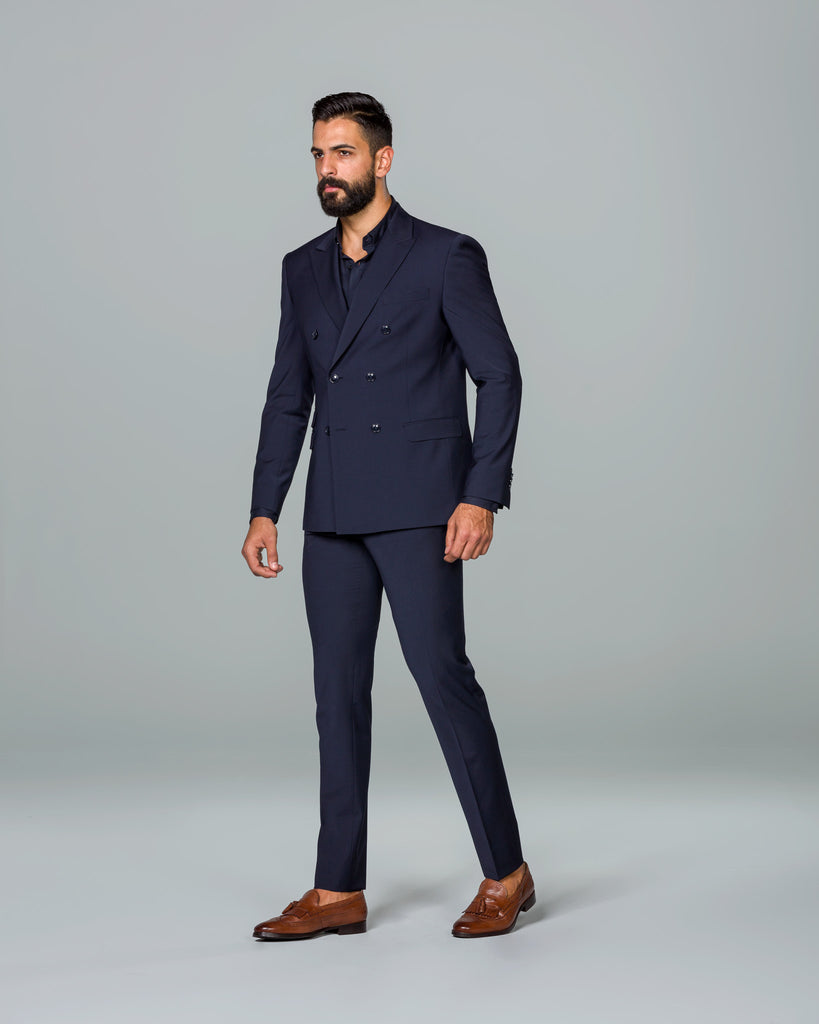 Stylish suits for men in Dubai | Suits in Dubai 